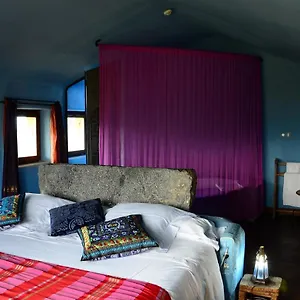 Alma De Romero Hotel