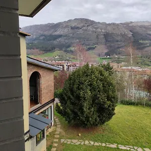 Abaraxka Disfruta La Via Del Urola Hasta La Playa - Naturaleza Montanas Y Riqueza Cultural Hostal